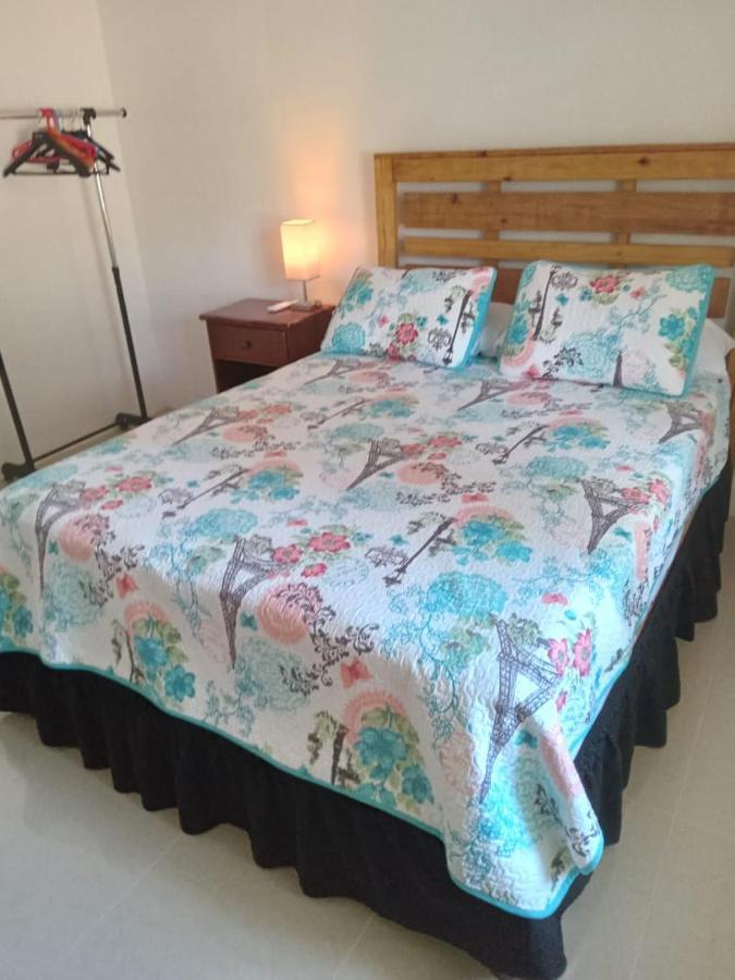 Comfy Guest Rooms 포트안토니오 외부 사진